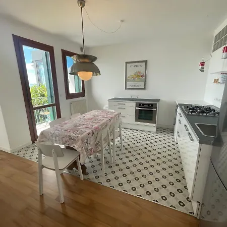 Apartman Galleria Massimo Trilocale Frontemare - Agenzia Cocal Caorle